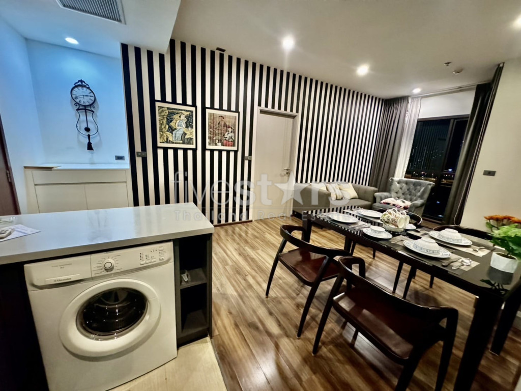 Appartement de 2 chambres à vendre près du BTS Phra Khanong, photo 8