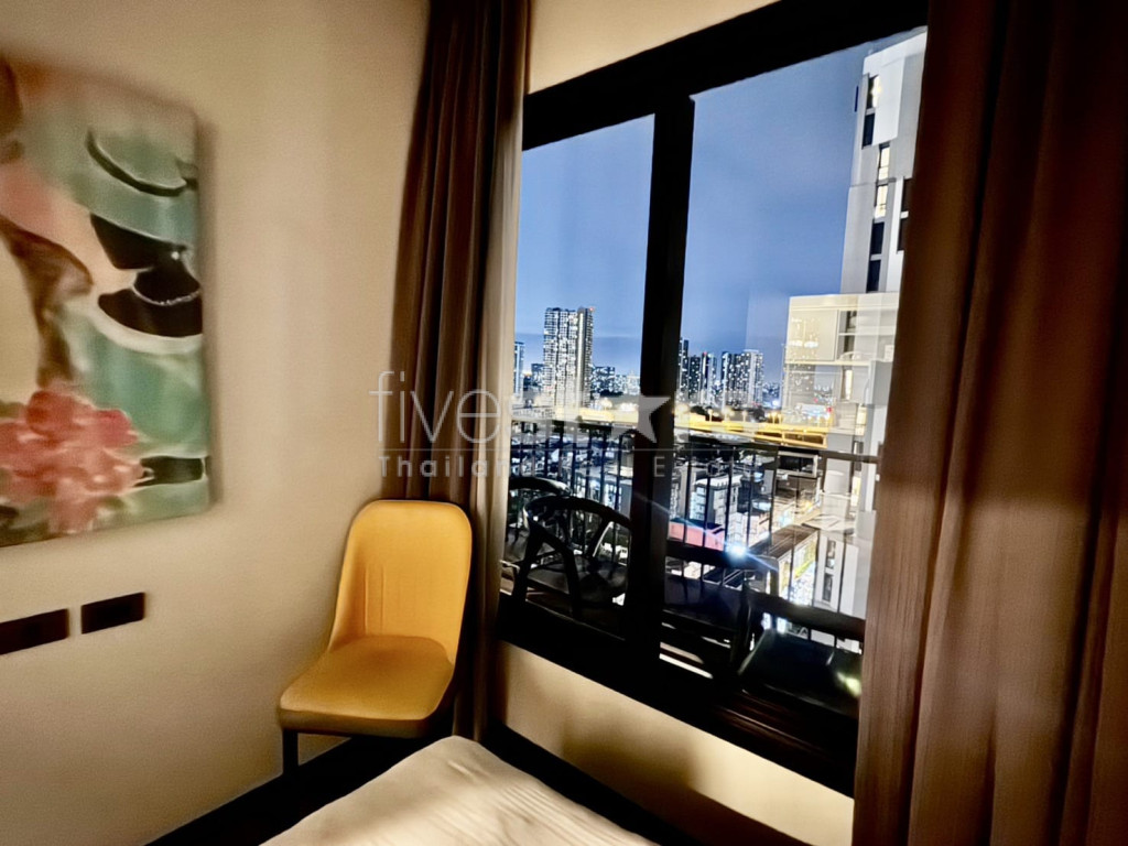 Appartement de 2 chambres à vendre près du BTS Phra Khanong, photo 13