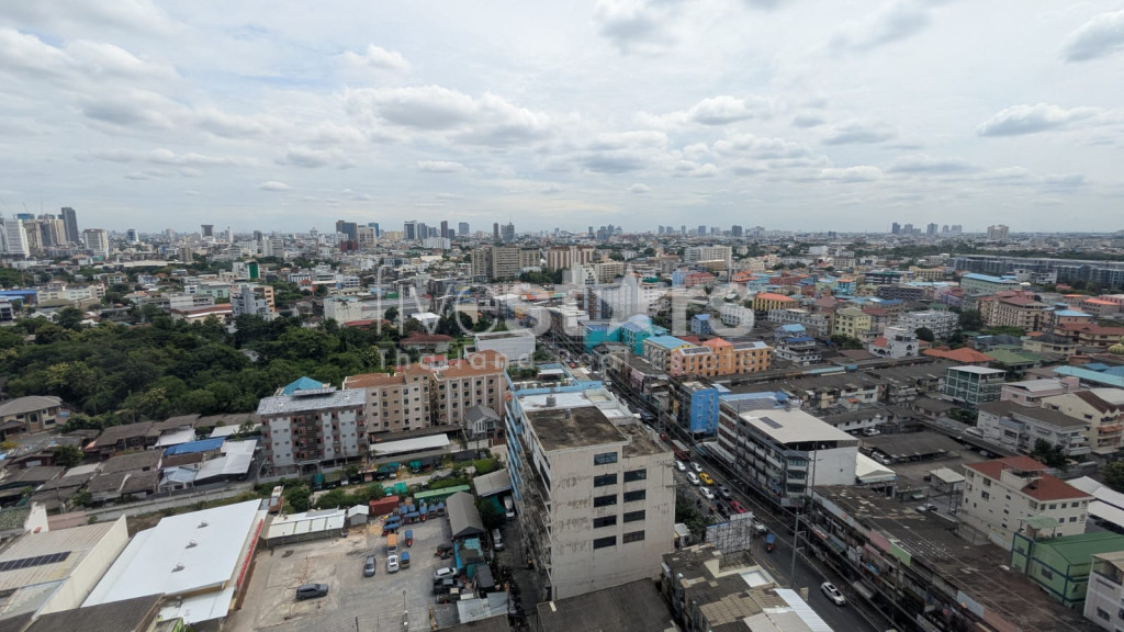 Appartement de 2 chambres avec belle vue dégagée à vendre près du BTS Phra Khanong, photo 14