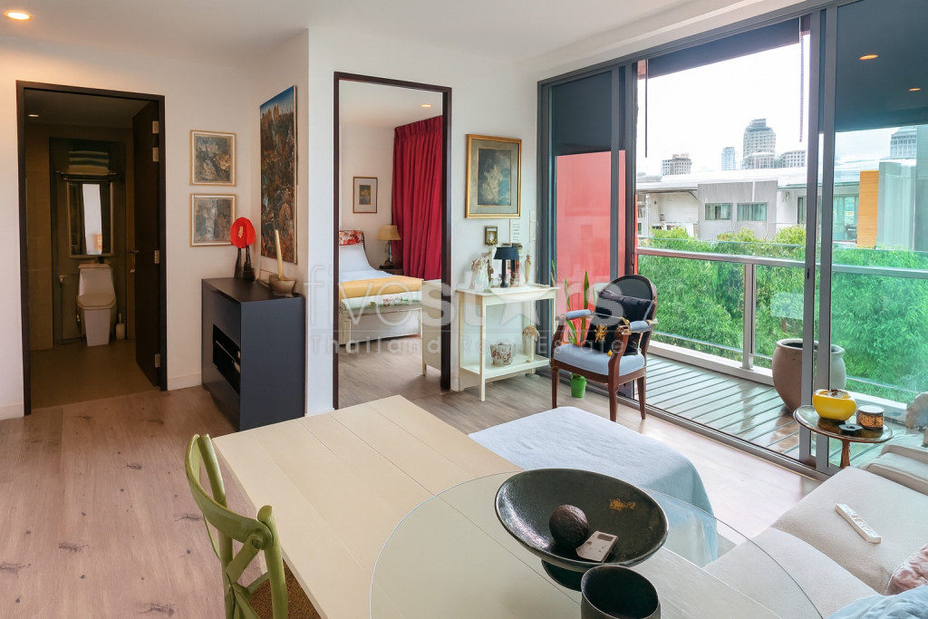 1-bedroom condo for sale close to Ekkamai BTS, photo 3