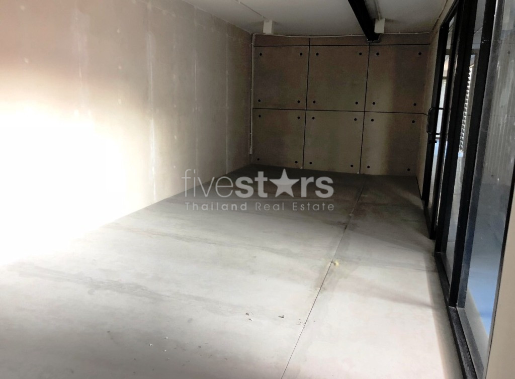 Loft style office space for rent in Ekamai, photo 5