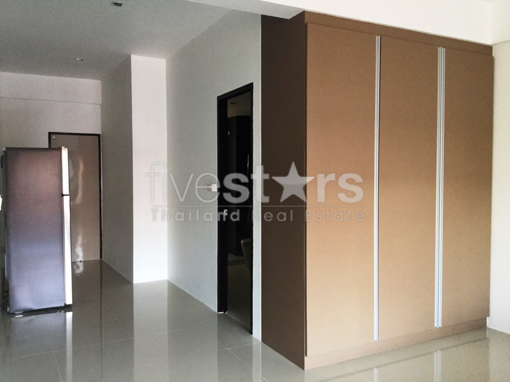 5-storey home office for rent on Ekamai, photo 6