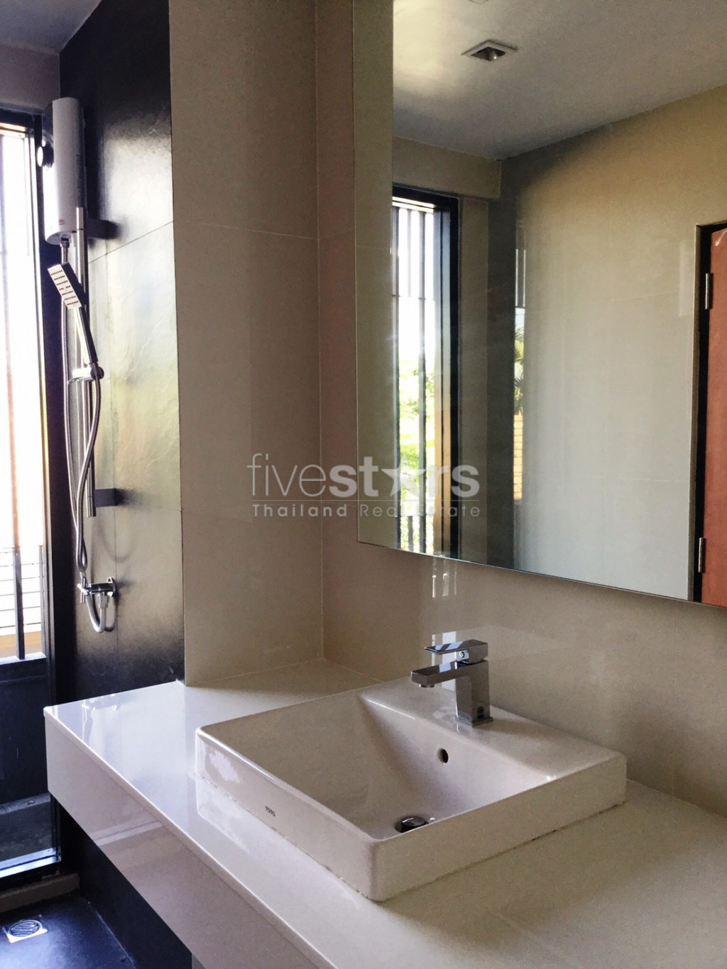 5-storey home office for rent on Ekamai, photo 7