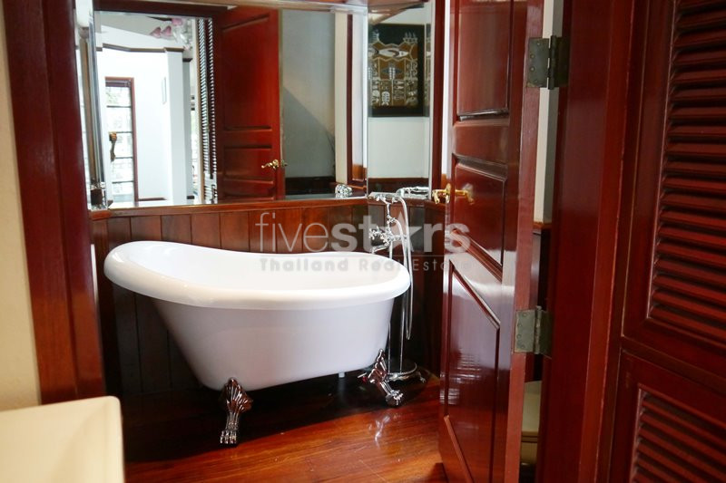 Grande maison de 5 chambres avec piscine à louer au coeur d'Ekamai, photo 5