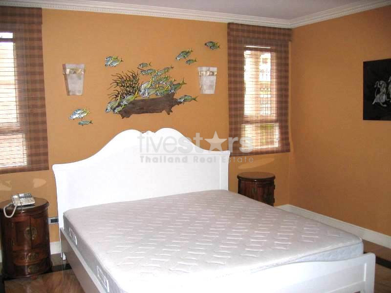 3 bedrooms European style house with private pool for rent close to BTS Ekamai, photo 5