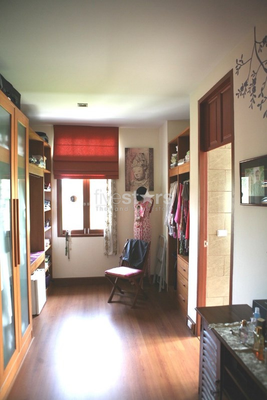 Unfurnished single house for rent with pool in Ekamai, photo 4