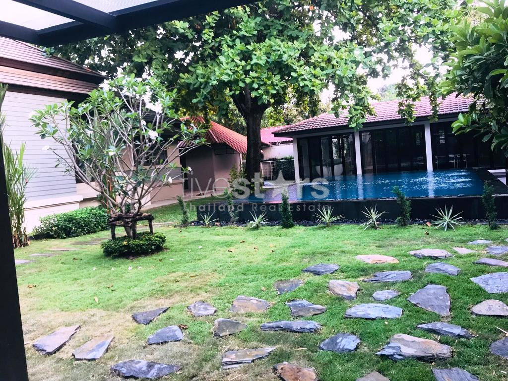Grande maison de 5 chambres avec piscine à louer à Ekamai, photo 3