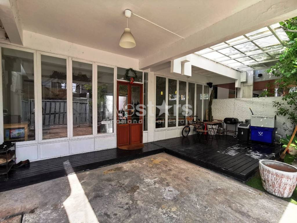 Townhouse avec 3 chambres à louer à Ekamai, photo 2