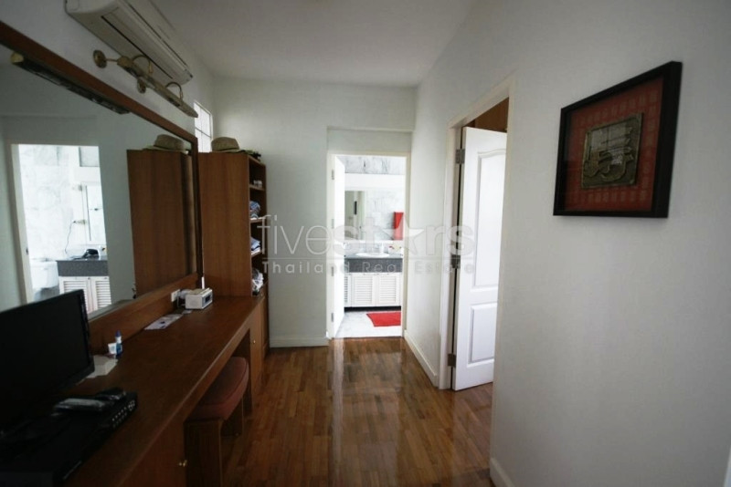 House with private pool 4 bedrooms for rent in Ekamai, photo 8