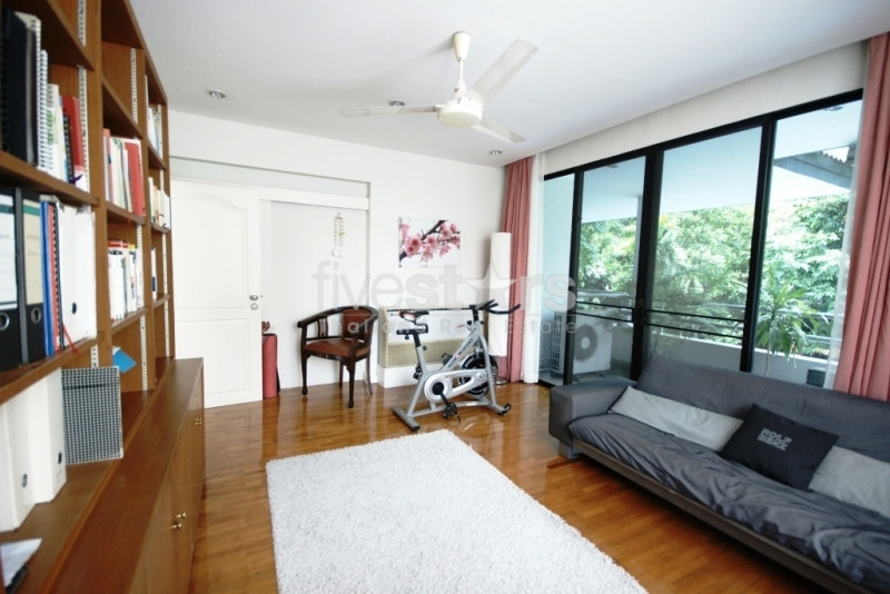 House with private pool 4 bedrooms for rent in Ekamai, photo 9