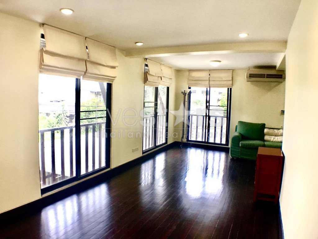 Single house for rent with private pool on Ekkamai, photo 9