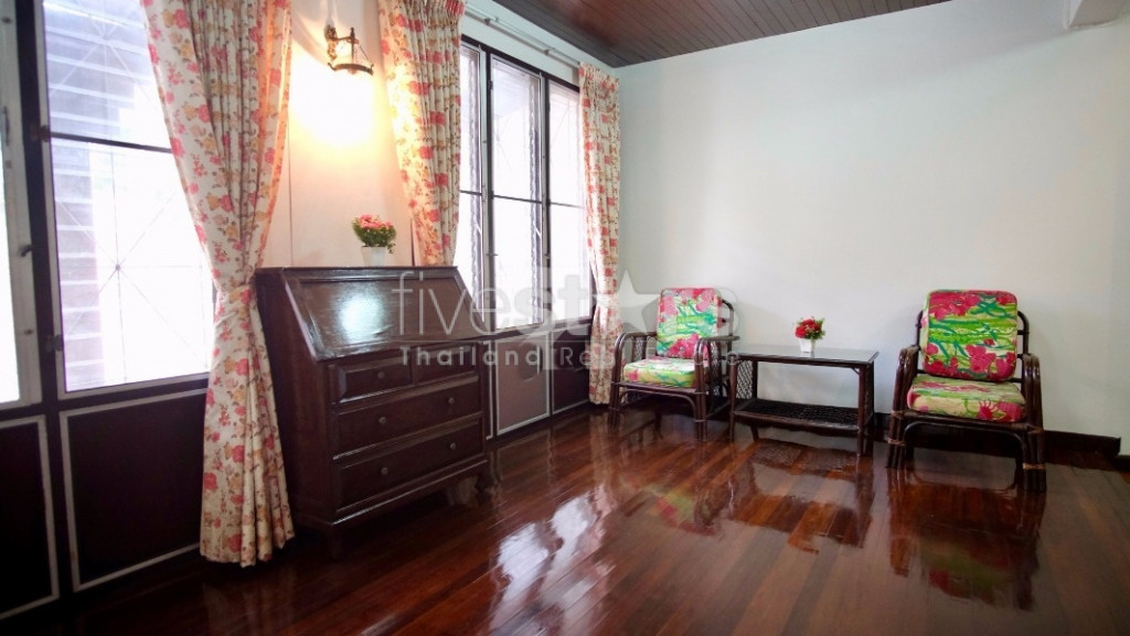 Pet friendly 2 bedrooms house for rent in Phrakanong, photo 5