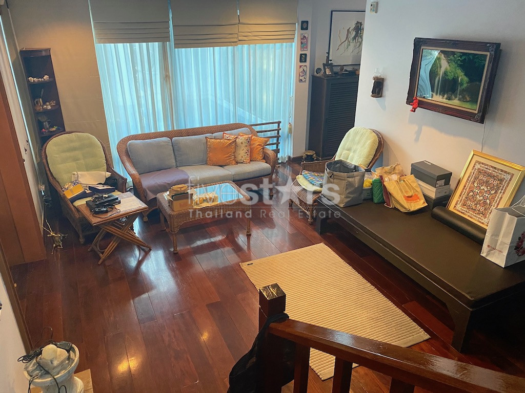Large house for sale on 800 sqm plot of land Phrakanong area, photo 8
