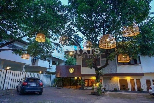 Maison individuelle commerciale à louer sur Ekamai