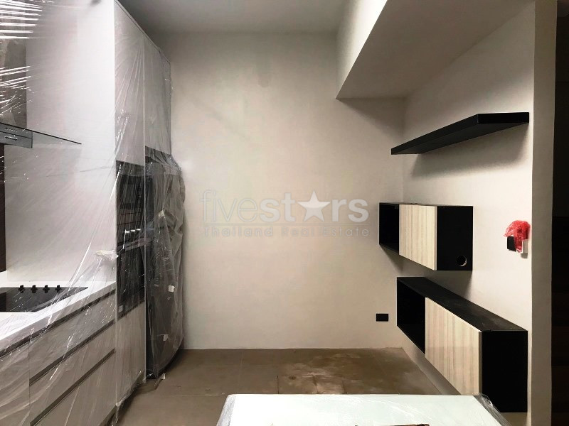 5-storey home office for rent on Ekamai, photo 7