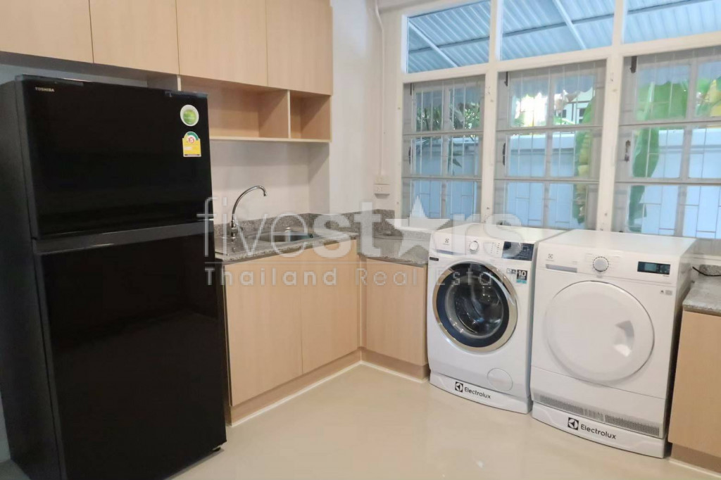 Maison avec piscine privée 4 chambres à louer à Phrakhanong, photo 8
