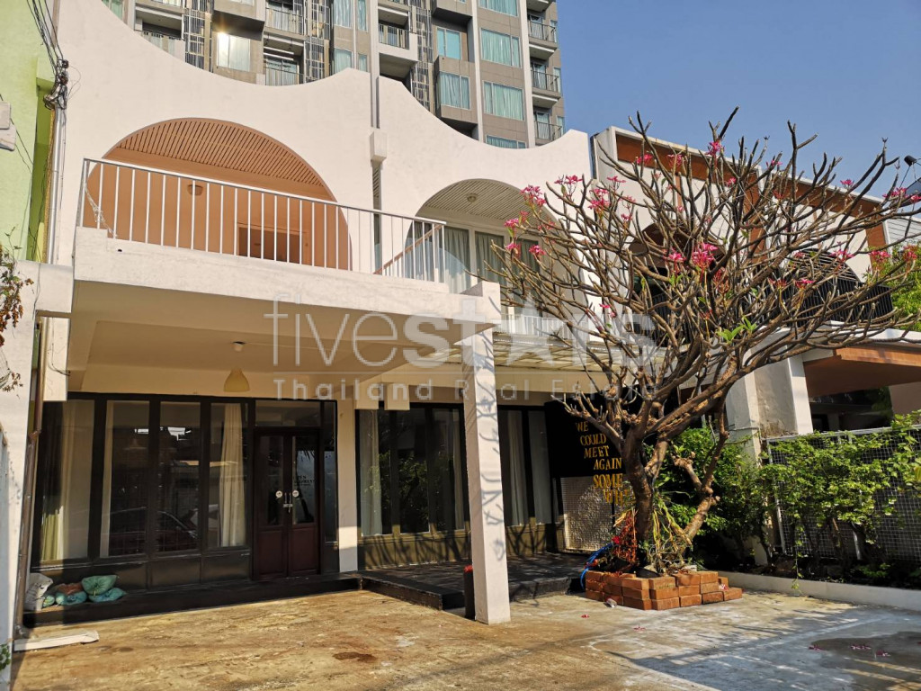 Townhouse avec 3 chambres à louer à Ekamai, photo 22