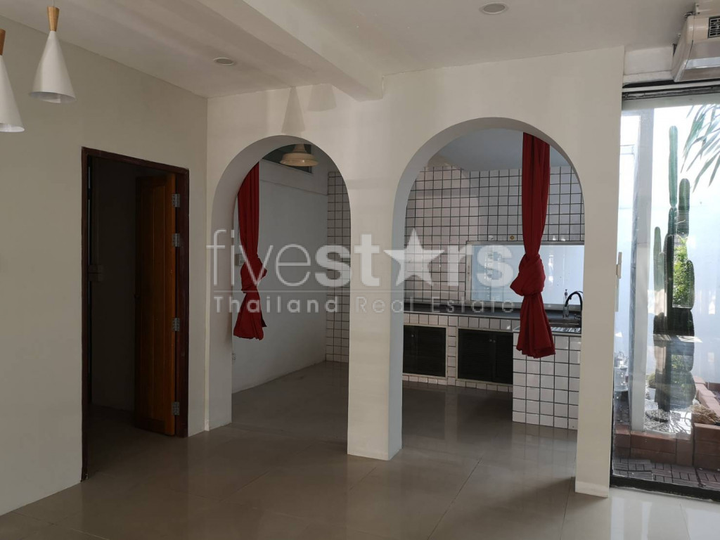 Townhouse avec 3 chambres à louer à Ekamai, photo 25