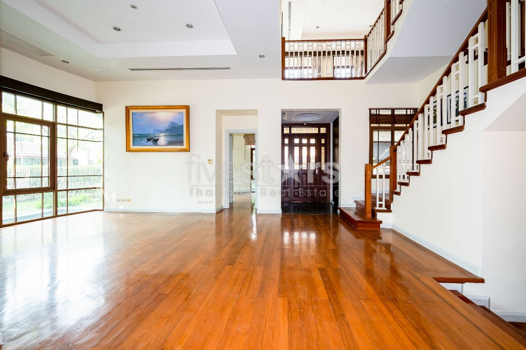 Luxury house private pool in compound on Phrakanong area, photo 5