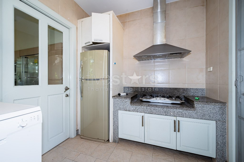 Luxury house private pool in compound on Phrakanong area, photo 14