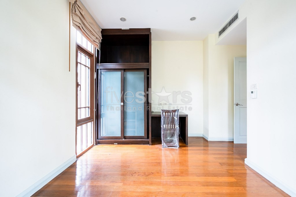 Luxury house private pool in compound on Phrakanong area, photo 9