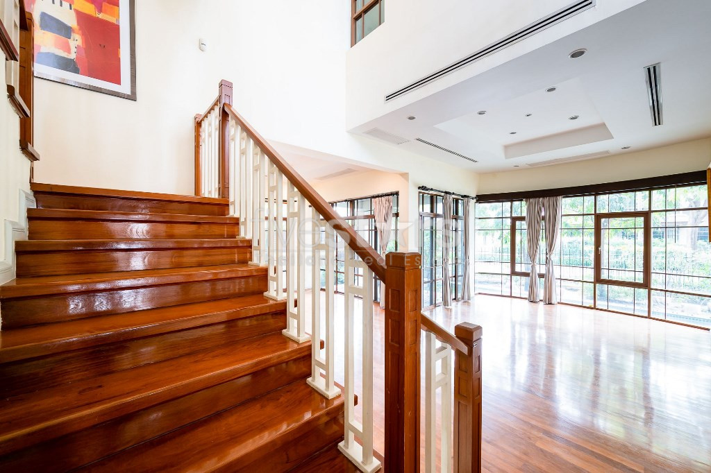 Luxury house private pool in compound on Phrakanong area, photo 2