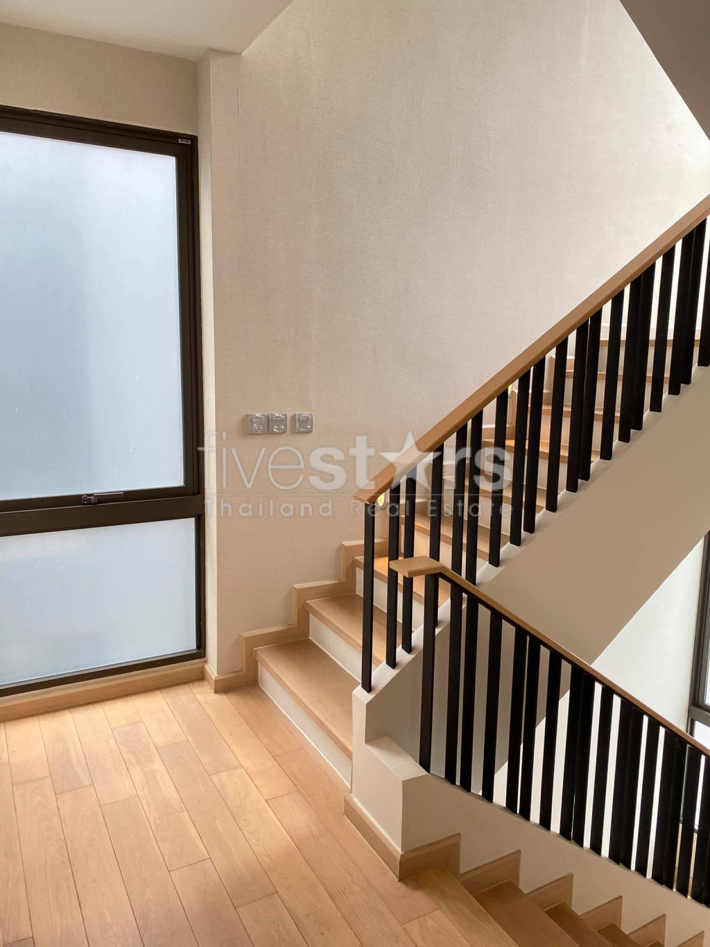 Modern 4 bedroom house for sale in Ekamai 12, photo 6