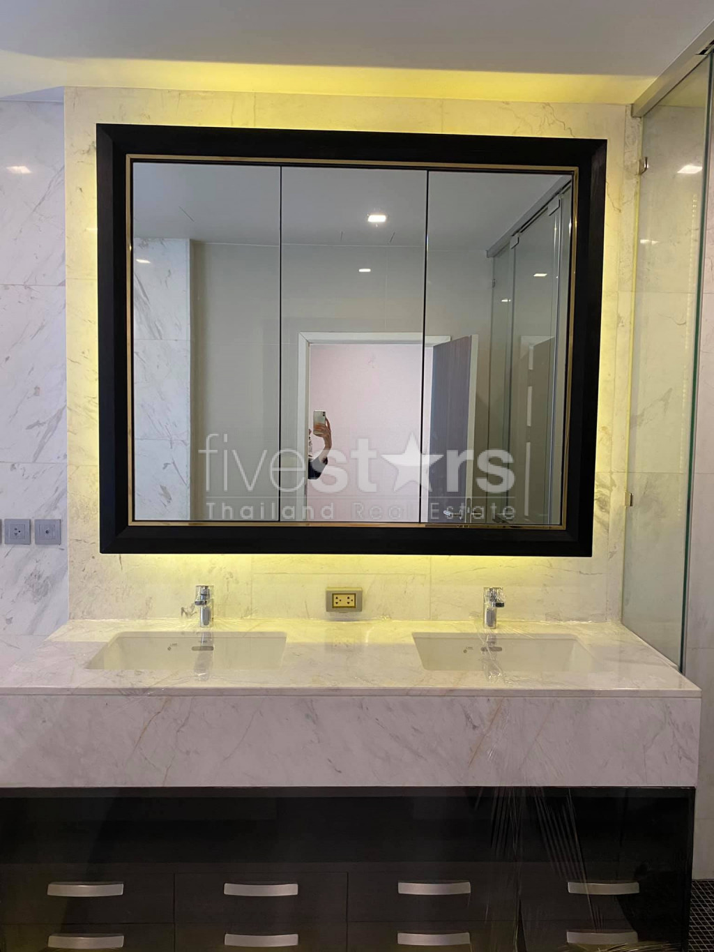 Modern 4 bedroom house for sale in Ekamai 12, photo 15