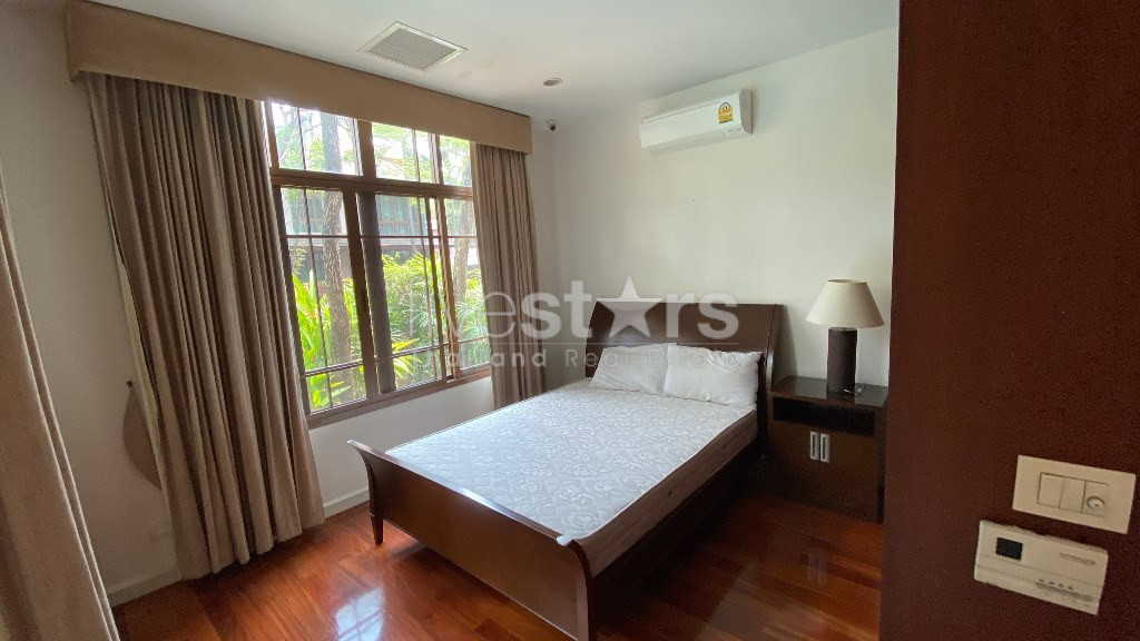 Luxury house private compound for sale close to Phra Khanong BTS Station, photo 10