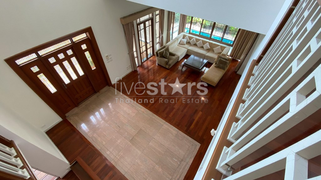 Luxury house private compound for sale close to Phra Khanong BTS Station, photo 5