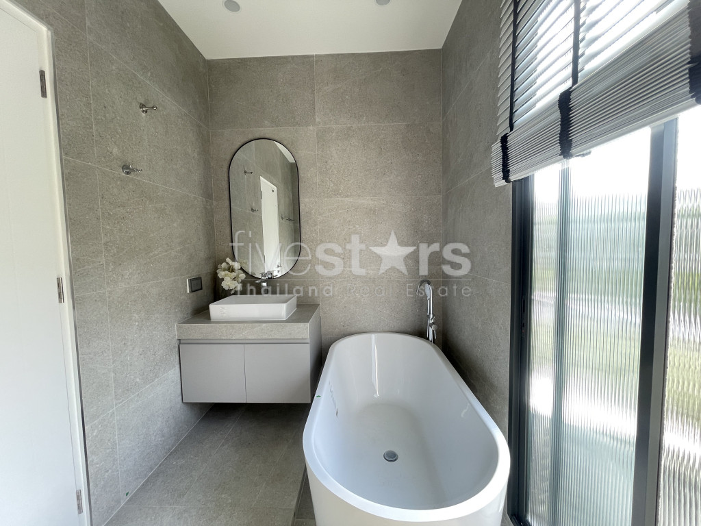 Stunning Modern Townhouse for Rent in Pridi Panomyong 42, Prakanong, photo 14