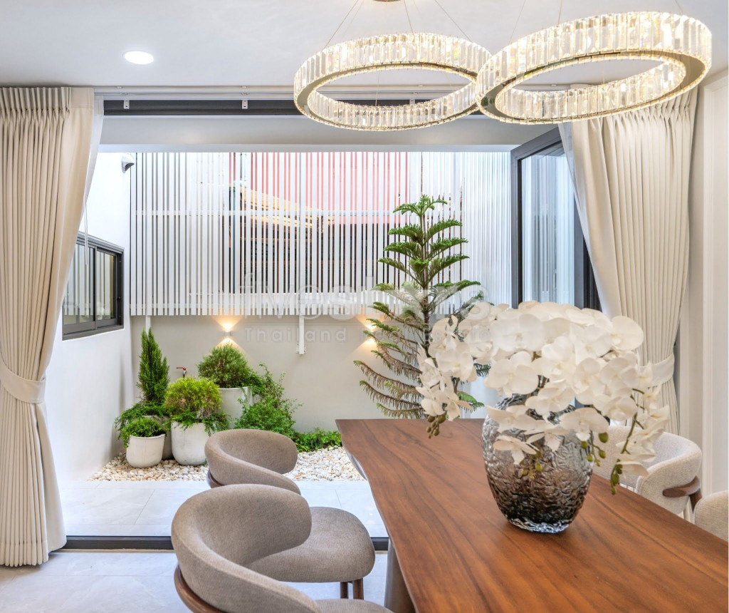 Stunning Modern Townhouse for Rent in Pridi Panomyong 42, Prakanong, photo 6