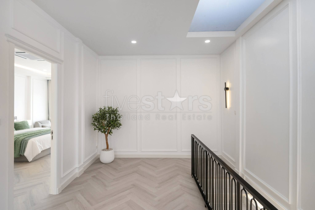 Stunning Modern Townhouse for Rent in Pridi Panomyong 42, Prakanong, photo 9
