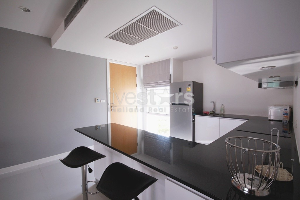 Appartement rénové de 2 chambres à vendre à Hua Hin, photo 5