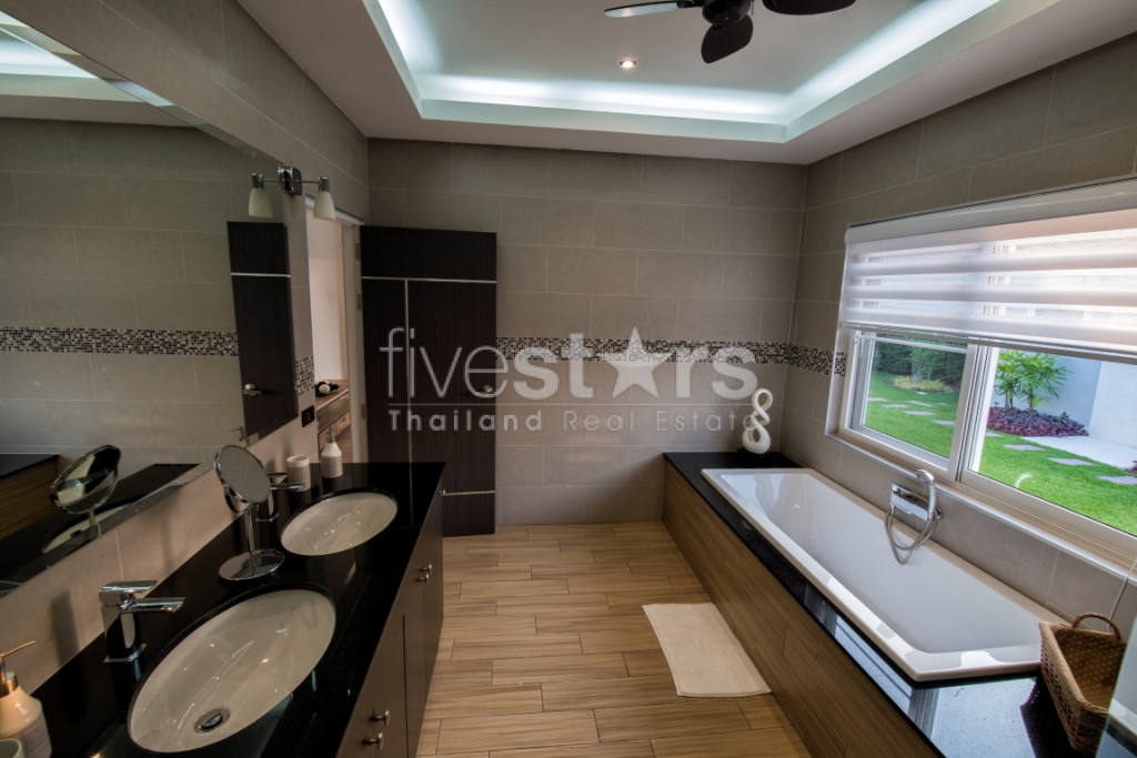 Belle villa avec piscine à vendre à Hua Hin, photo 8