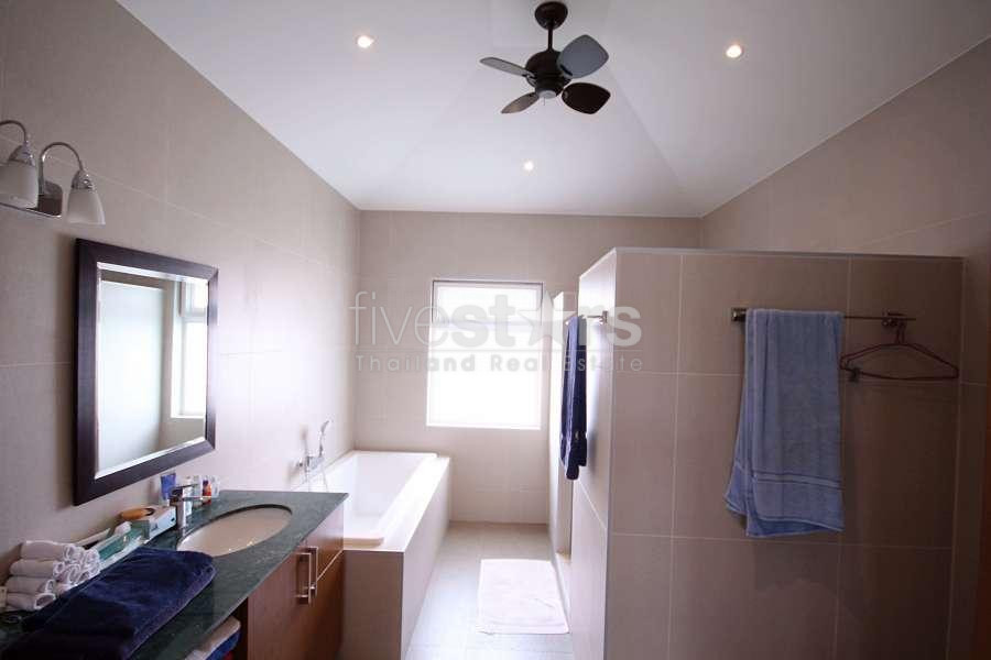 Villa avec piscine à vendre à Hua Hin, photo 14