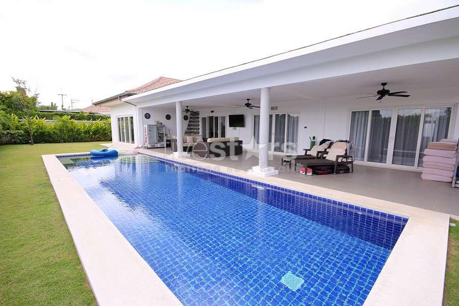 Villa avec piscine à vendre à Hua Hin