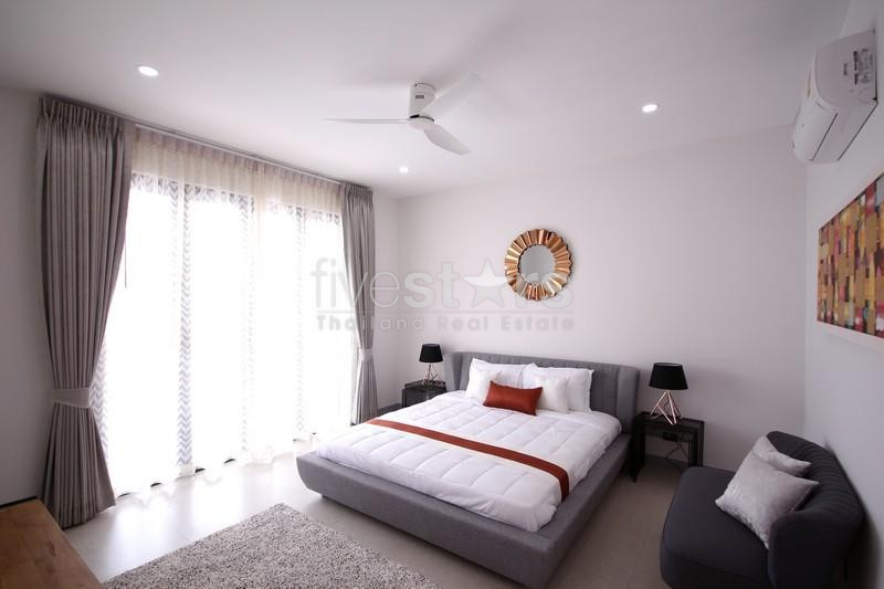 Belle villa moderne de 3 chambres à vendre à Hin Lek Fai, près de Hua hin., photo 13