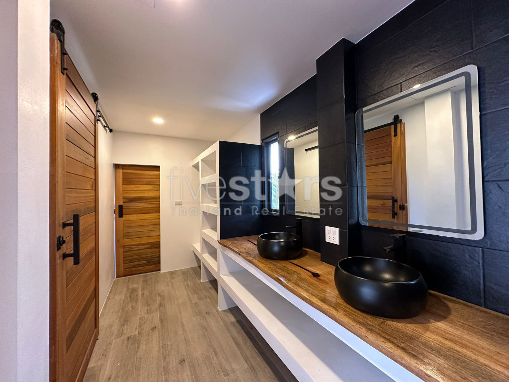 3 bedrooms pool vila for sale close to the beach in Woktum area, photo 3