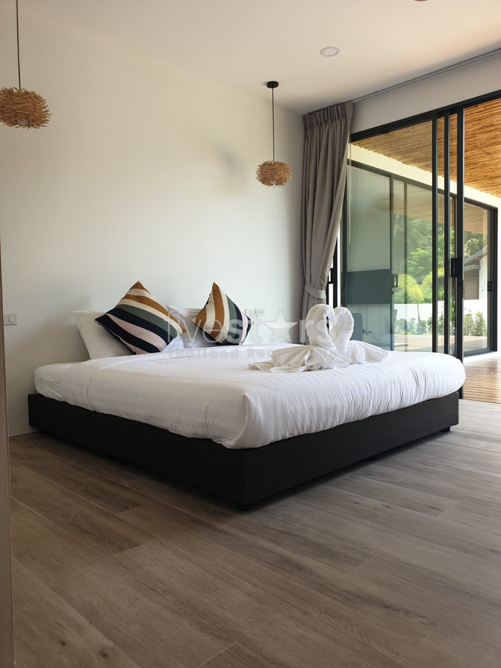 3 bedrooms pool vila for sale close to the beach in Woktum area, photo 9