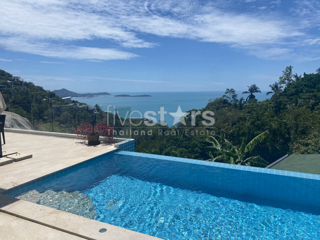 Villa 4 chambres et vue mer à vendre Chaweng Noi