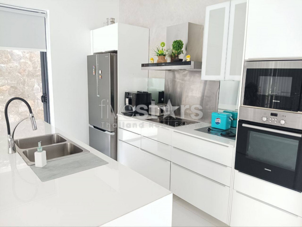 Villa moderne de style balinais avec 3 chambres à vendre quartier Maenam, photo 7