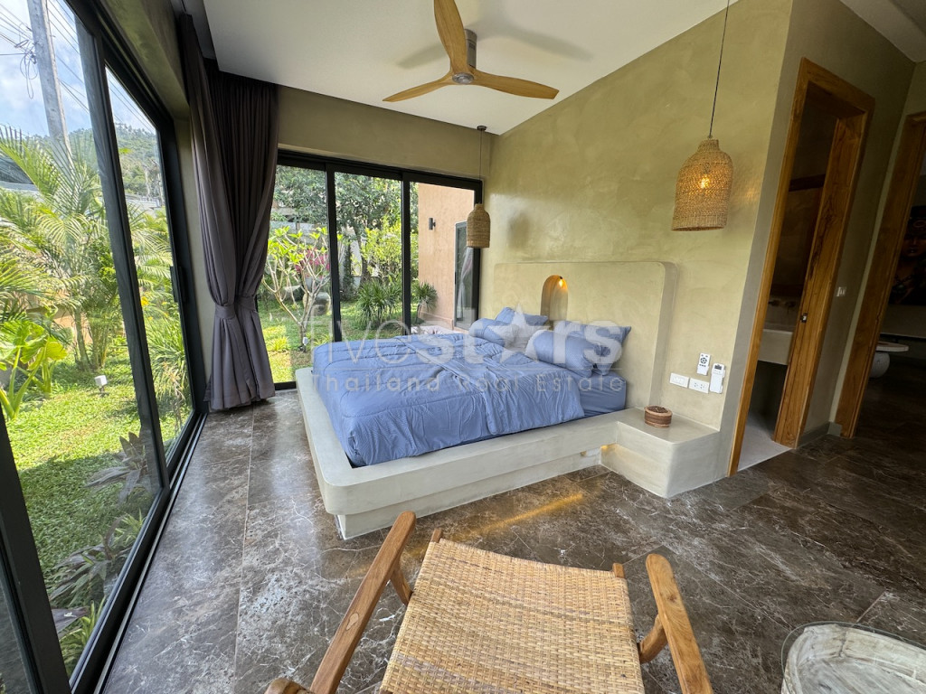 villa neuve de style balinais à vendre à Lamai a 100 mètres de windfield, photo 9