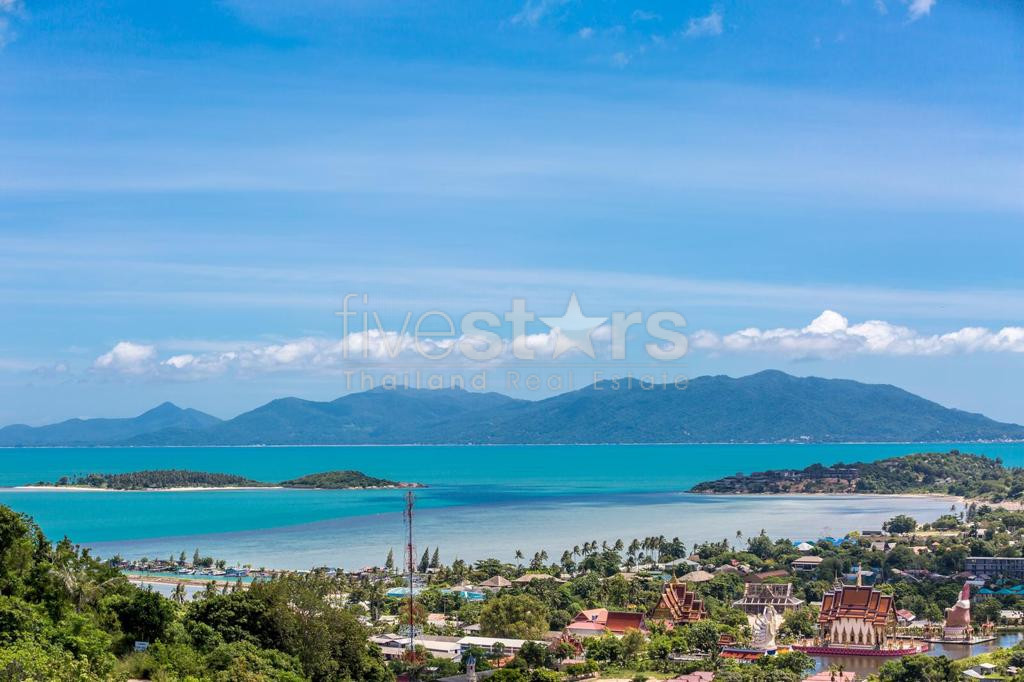 Superbe villa vue mer à vendre à Plai Laem