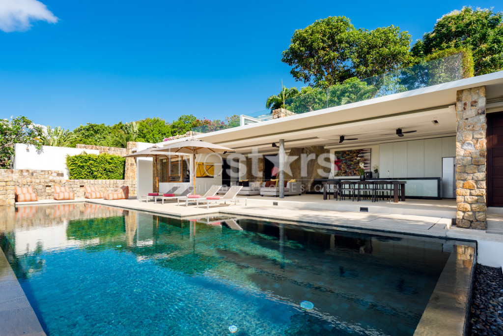 Superbe villa vue mer à vendre à Koh Samui quartier de Choengmon