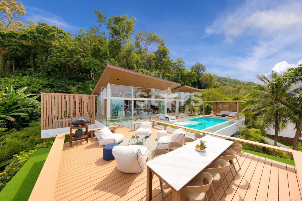Superbe villa vue mer avec 4 chambres à vendre quartier Bangpor