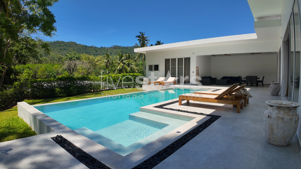 Superbe villa 4 chambres à vendre à Lamai