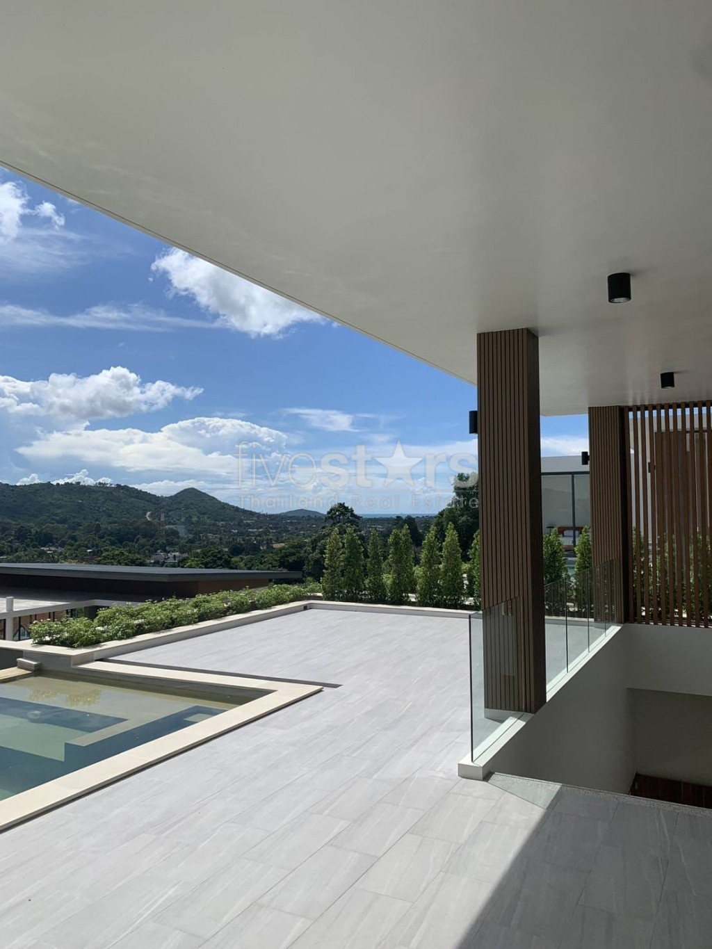 Nouveau projet de villa avec 3 chambres et piscine à Chaweng