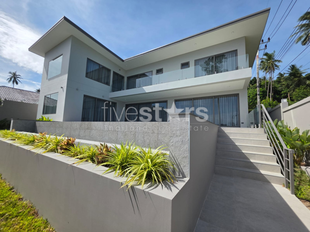 Modern 4-Bedroom Seaview Villa for Sale – Bang Por