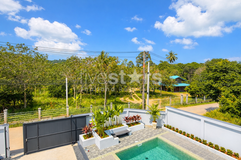 Villa moderne de 3 chambres avec piscine et vue sur la montagne – Maenam, photo 3
